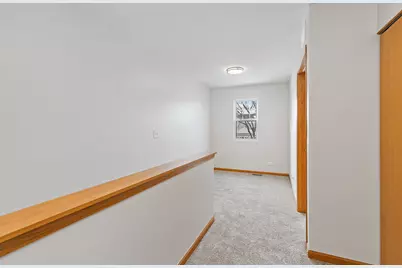 2276 Flagstone Lane, Carpentersville, IL 60110 - Photo 11