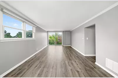 333 S East Avenue #405, Oak Park, IL 60302 - Photo 5
