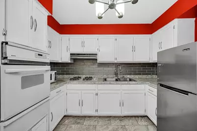 12 King Arthur Court #11, Northlake, IL 60164 - Photo 9