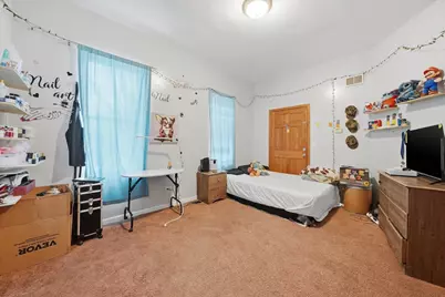 4418 W Armitage Avenue, Chicago, IL 60639 - Photo 37