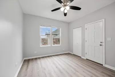 4418 W Armitage Avenue, Chicago, IL 60639 - Photo 13