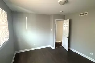 340 155th Pl, Calumet City, IL 60409 - Photo 11