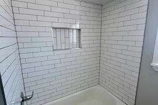 340 155th Pl, Calumet City, IL 60409 - Photo 13