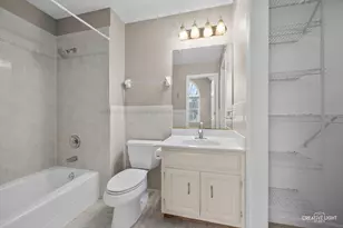 1600 Harris Dr, Aurora, IL 60502 - Photo 17