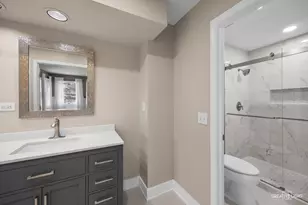 1600 Harris Dr, Aurora, IL 60502 - Photo 13