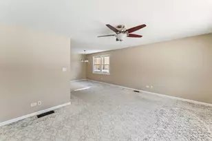 10351 Parkside Ave, Oak Lawn, IL 60453 - Photo 5