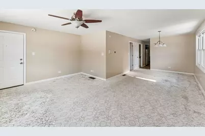 10351 Parkside Avenue, Oak Lawn, IL 60453 - Photo 7