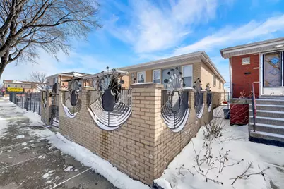 4211 W 47th Street, Chicago, IL 60632 - Photo 3