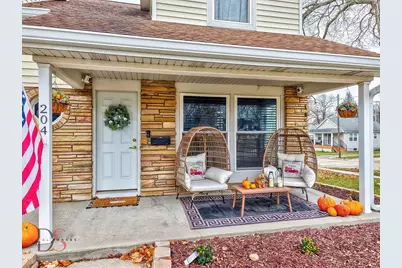 204 N Woodland Avenue, Oglesby, IL 61348 - Photo 3