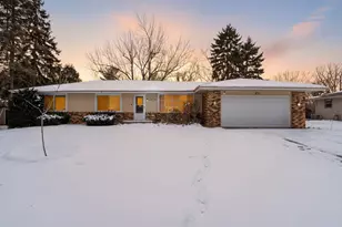 3472 Springwheat Dr, Rockford, IL 61114 - Photo 1