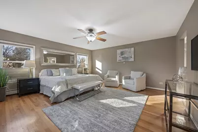 4541 Middaugh Avenue, Downers Grove, IL 60515 - Photo 15