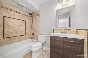 7323 Blackburn Ave, Downers Grove, IL 60516 - Photo 13