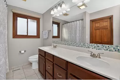 1580 College Lane S, Wheaton, IL 60189 - Photo 13