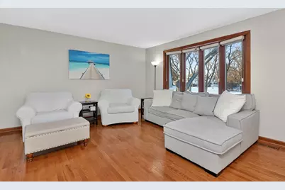 1580 College Lane S, Wheaton, IL 60189 - Photo 3