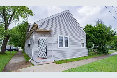 822 11th Street, North Chicago, IL 60064 - Photo 1