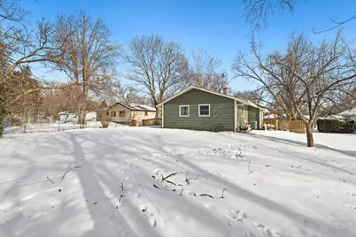 4911 Redbird Lane, Crystal Lake, IL 60012 - Photo 31