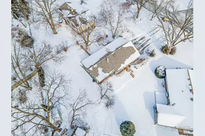 4911 Redbird Lane, Crystal Lake, IL 60012 - Photo 37