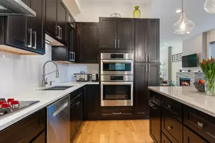 3604 S Prairie Ave, Chicago, IL 60653 - Photo 9