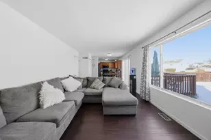 370 Dartmoor Ave, Romeoville, IL 60446 - Photo 19