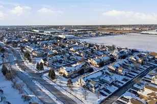 8648 Bally Castle Ln, Tinley Park, IL 60487 - Photo 3