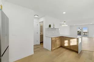 8648 Bally Castle Ln, Tinley Park, IL 60487 - Photo 9