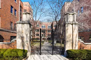 1360 E Madison Park, Chicago, IL 60615 - Photo 23