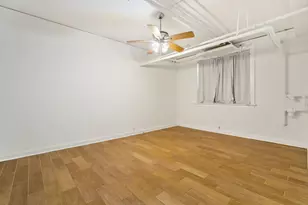 1360 E Madison Park, Chicago, IL 60615 - Photo 13