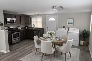 4134 W 90th St, Hometown, IL 60456 - Photo 3