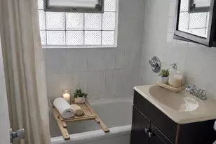 4134 W 90th St, Hometown, IL 60456 - Photo 5