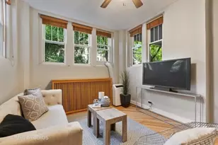 647 W Sheridan Rd, Chicago, IL 60613 - Photo 7