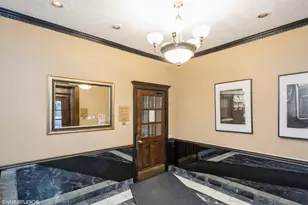 647 W Sheridan Rd, Chicago, IL 60613 - Photo 3