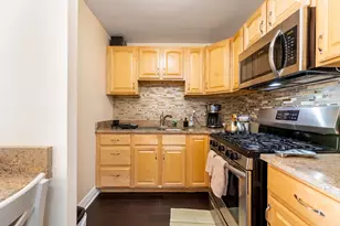 2605 S Indiana Ave, Chicago, IL 60616 - Photo 9
