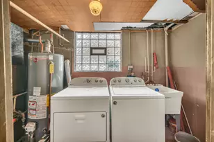 483 Forest Preserve Dr, Wood Dale, IL 60191 - Photo 25