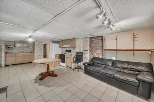 483 Forest Preserve Dr, Wood Dale, IL 60191 - Photo 21