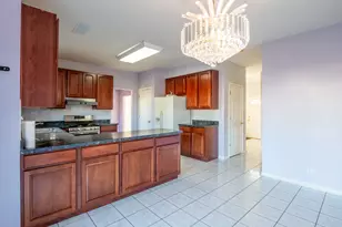 364 Polo Club Dr, Glendale Heights, IL 60139 - Photo 11