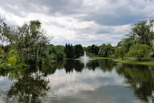 690 E Algonquin Rd, Schaumburg, IL 60173 - Photo 29