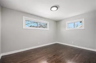 225 Sunrise Ave, Willowbrook, IL 60527 - Photo 5