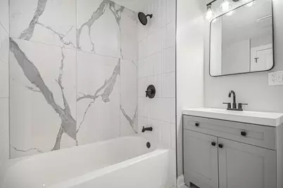 225 Sunrise Avenue, Willowbrook, IL 60527 - Photo 11