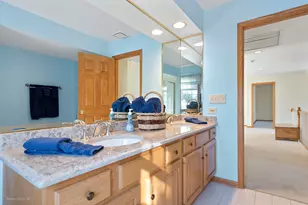 17804 W Pond Ridge Cir, Gurnee, IL 60031 - Photo 23