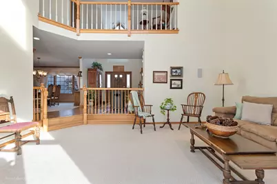 17804 W Pond Ridge Circle, Gurnee, IL 60031 - Photo 7