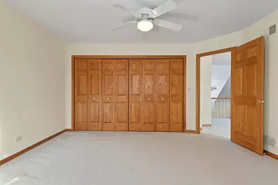 17804 W Pond Ridge Circle, Gurnee, IL 60031 - Photo 27