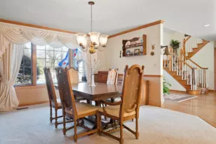 17804 W Pond Ridge Cir, Gurnee, IL 60031 - Photo 9