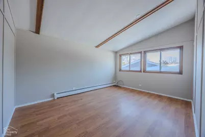 2017 W Oakleaf Drive, McHenry, IL 60051 - Photo 5