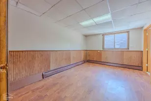 2017 W Oakleaf Dr, McHenry, IL 60051 - Photo 11