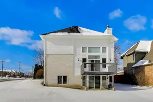 16W234 91st St, Burr Ridge, IL 60527 - Photo 47