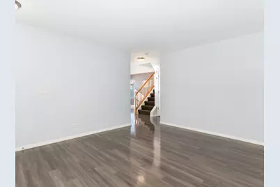 112 Waterbury Circle, Oswego, IL 60543 - Photo 3