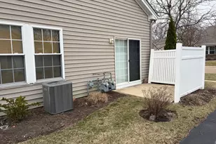 112 Waterbury Cir, Oswego, IL 60543 - Photo 21