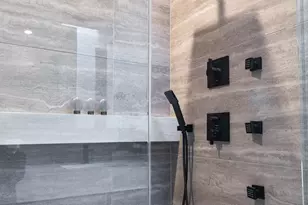 5620 N Francisco Ave, Chicago, IL 60659 - Photo 17