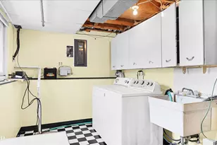 1216 E Elm St, Wheaton, IL 60189 - Photo 27