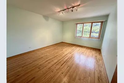 5312 Pratt Avenue, Skokie, IL 60077 - Photo 13